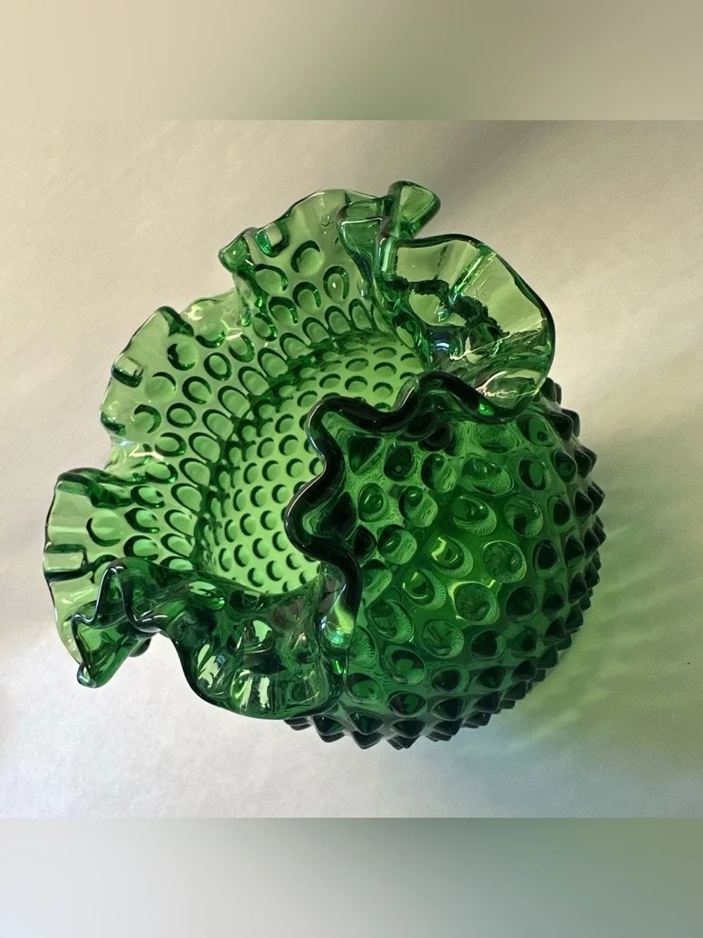 Vintage Fenton Emerald Green Hobnail Ruffled Edge Large Rose Bowl Vase 5.5x6.5